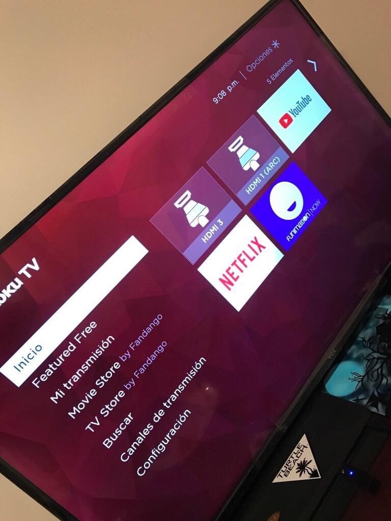 TCL 43-inch 4K Ultra HD HDR Roku Smart TV - 43S425