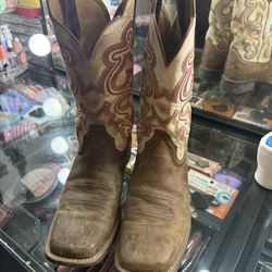Women Ariat Boots 