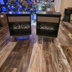 Side Tables 