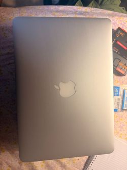 Apple MacBook Laptop (Retina, 13.5 inch, mid 2014)