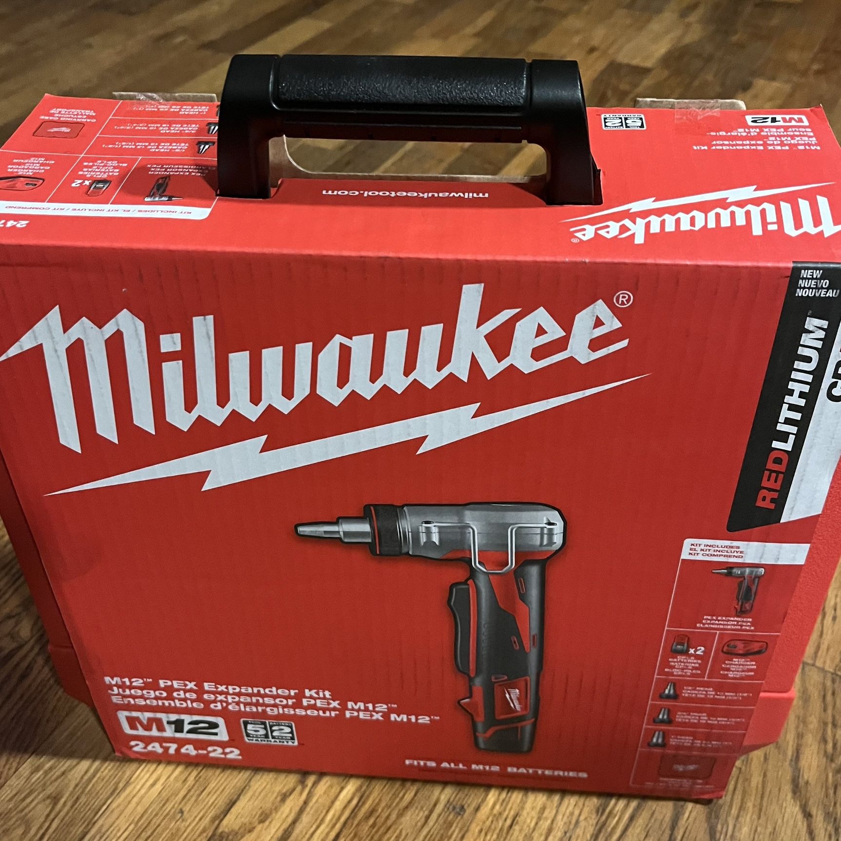 MilwaukeeTool 2474-22 M12 Cordless PEX Expander Kit Batteries 