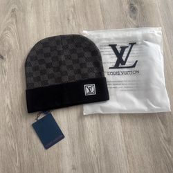 Lv Bennie Takeing Offers