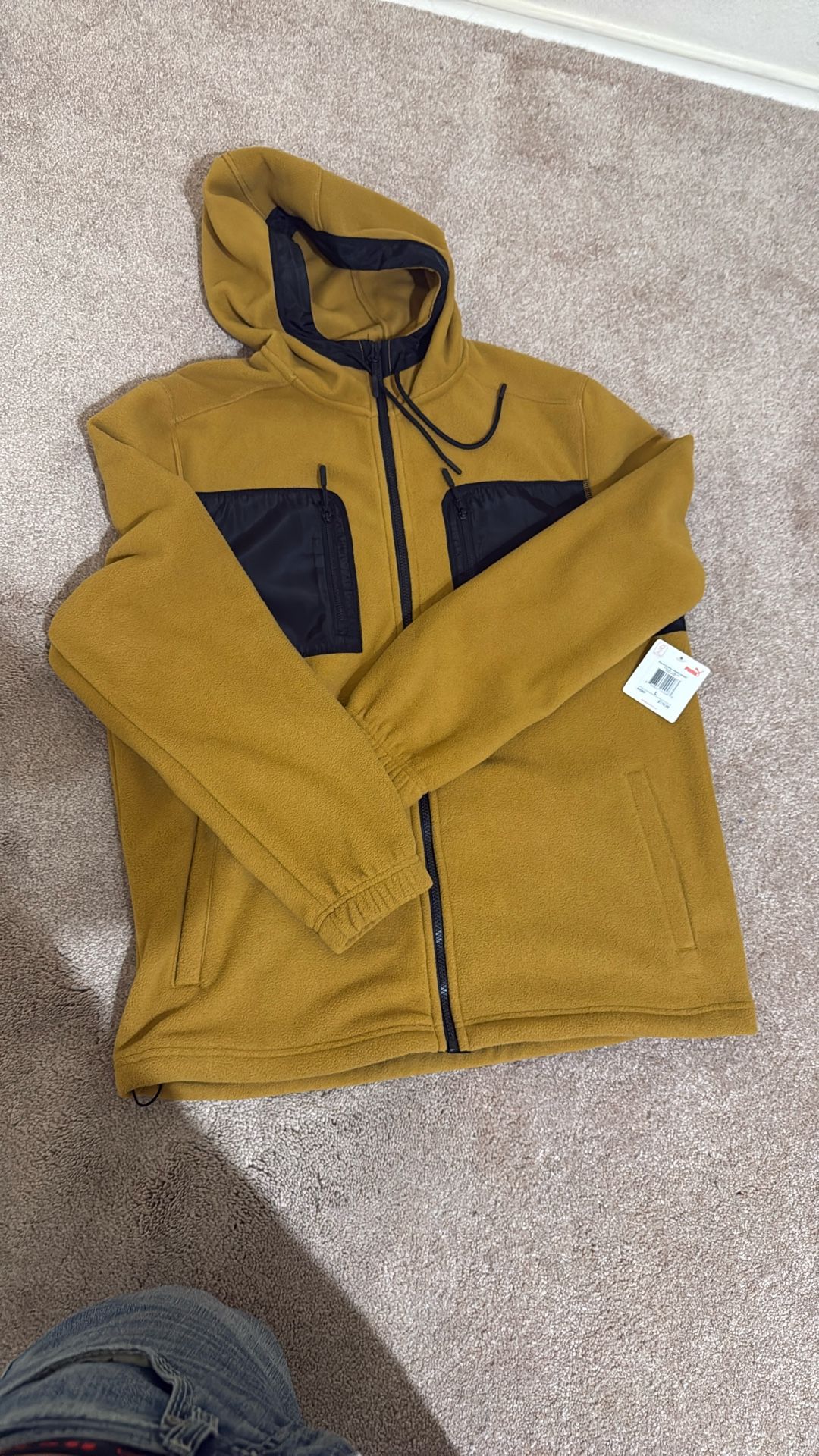 polar fleece hooded jacket (puma)