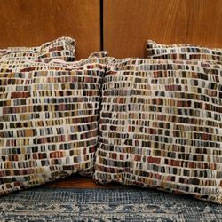 Decorative Couch/Bed Pillows