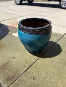 20 by 20 porcelain flower pot
