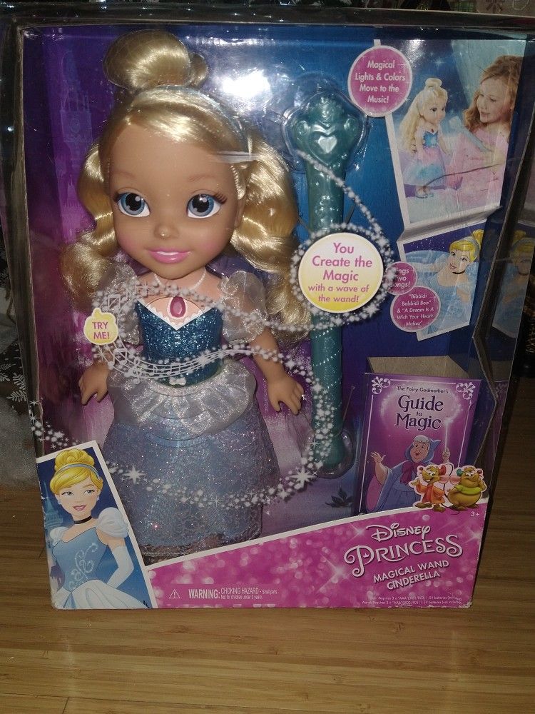 Disney Princess Magical Wand Cinderella 14"