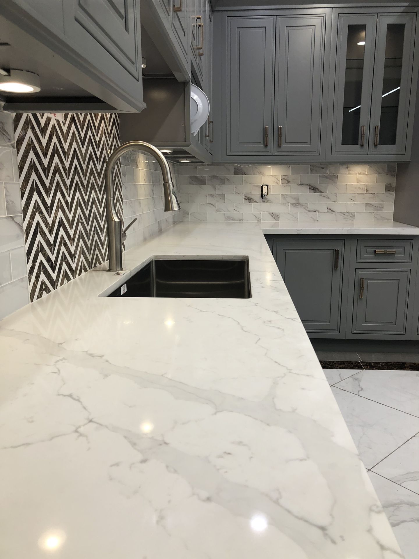 kitchen cabinets and bathroom cabinets