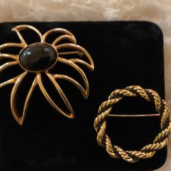 Vintage Goldtone Brooches