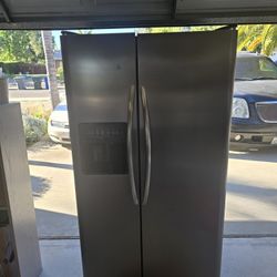 Frigidaire Counter Depth Refrigerator