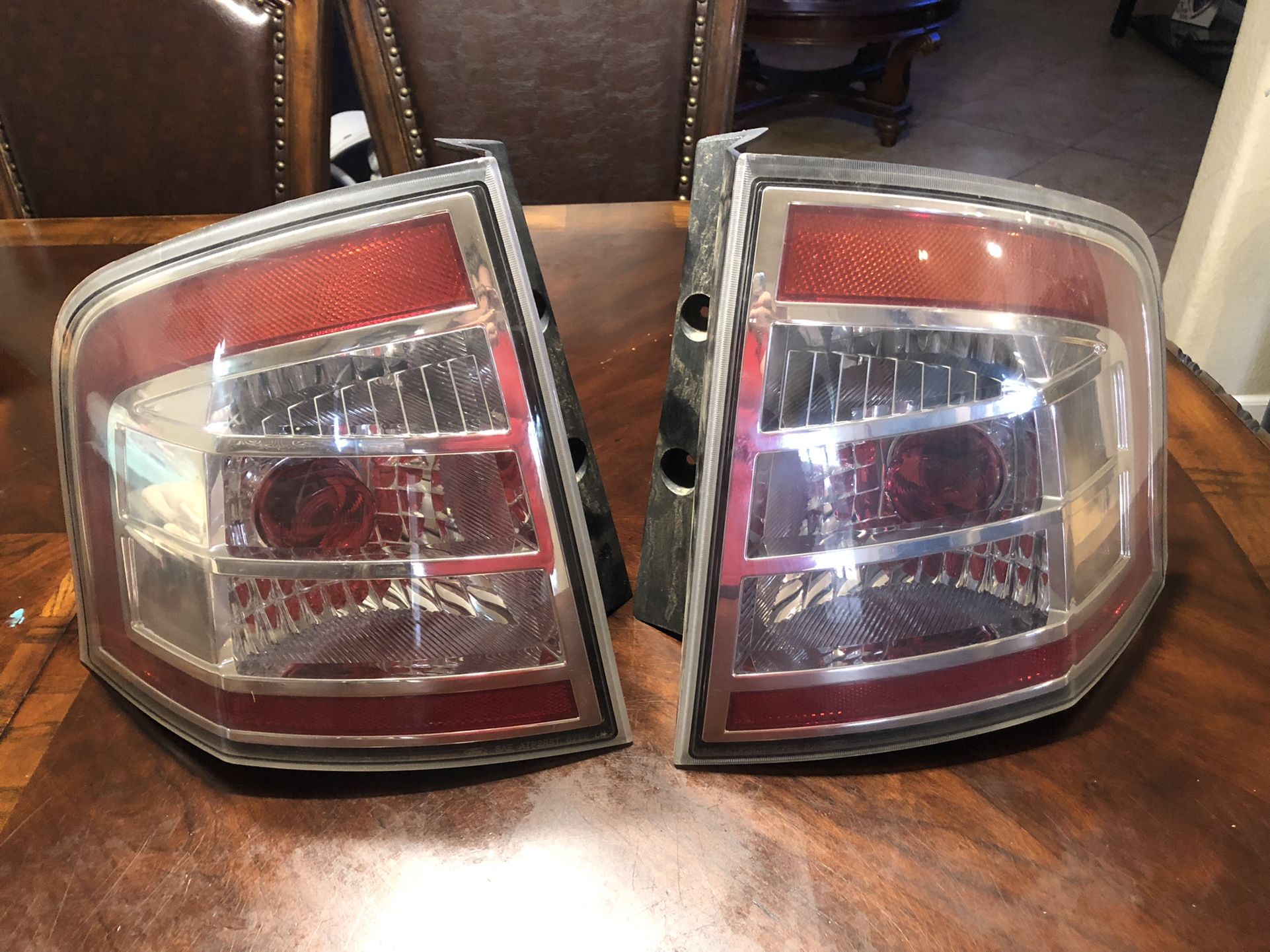 Luces. Para Ford Edge. 2007. $$. 50