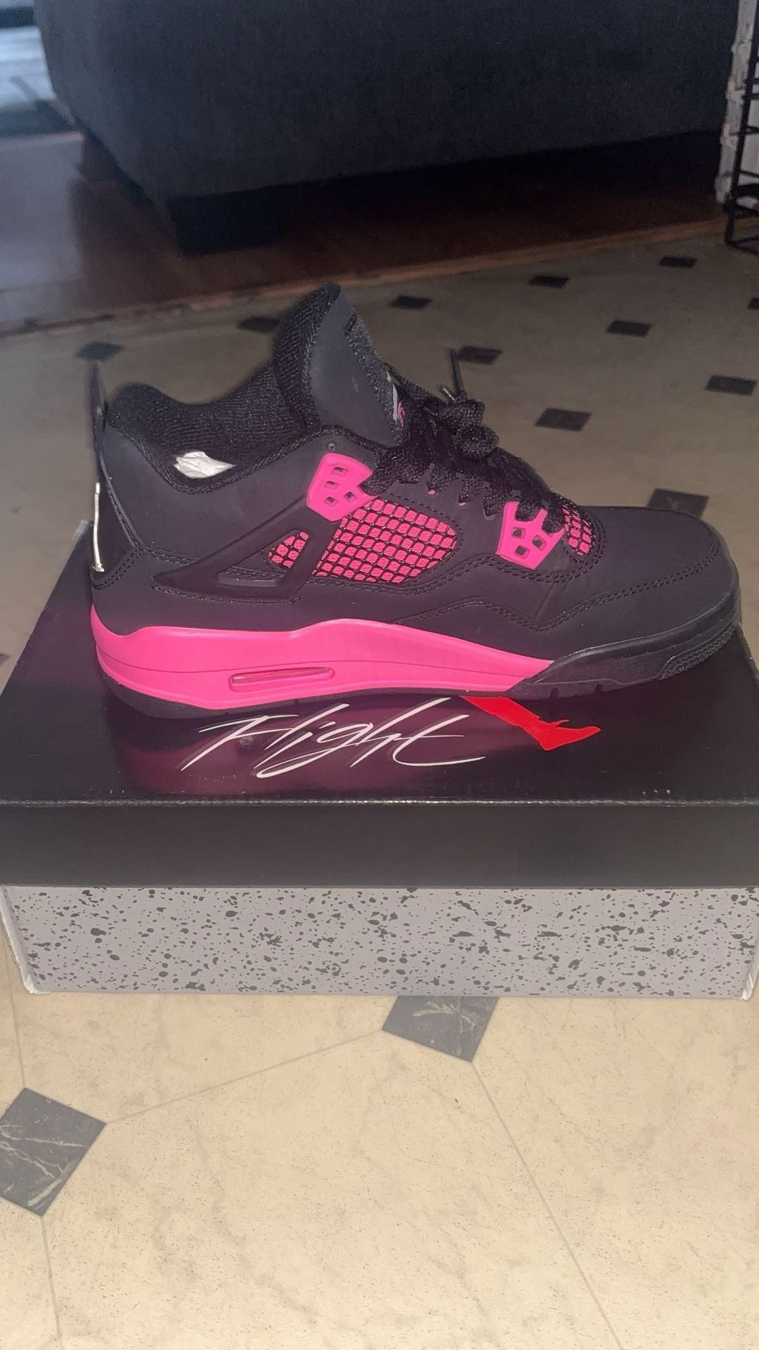 Jordan 4 Pink And Black Size 7 