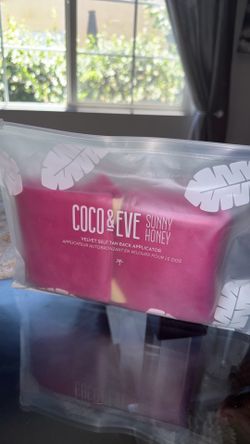 Coco and eve tan back applicator