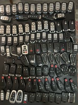 Key fob car key remote fobs Ford key fob Mercedes Benz key fob Bmw key fob Nissan key fob Bentley key fob Subaru key fob Volvo key  Dodge key Ford key