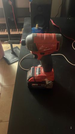Milwaukee m18