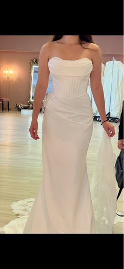 Ivory wedding gown, unworn!