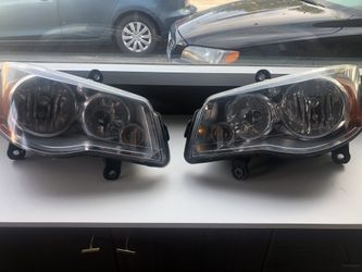 Chrysler Town And Country Headlights