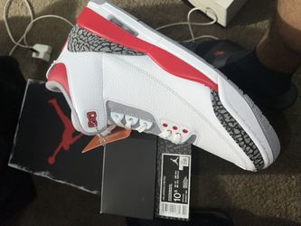 Fire Red 3s DS 10.5 $270