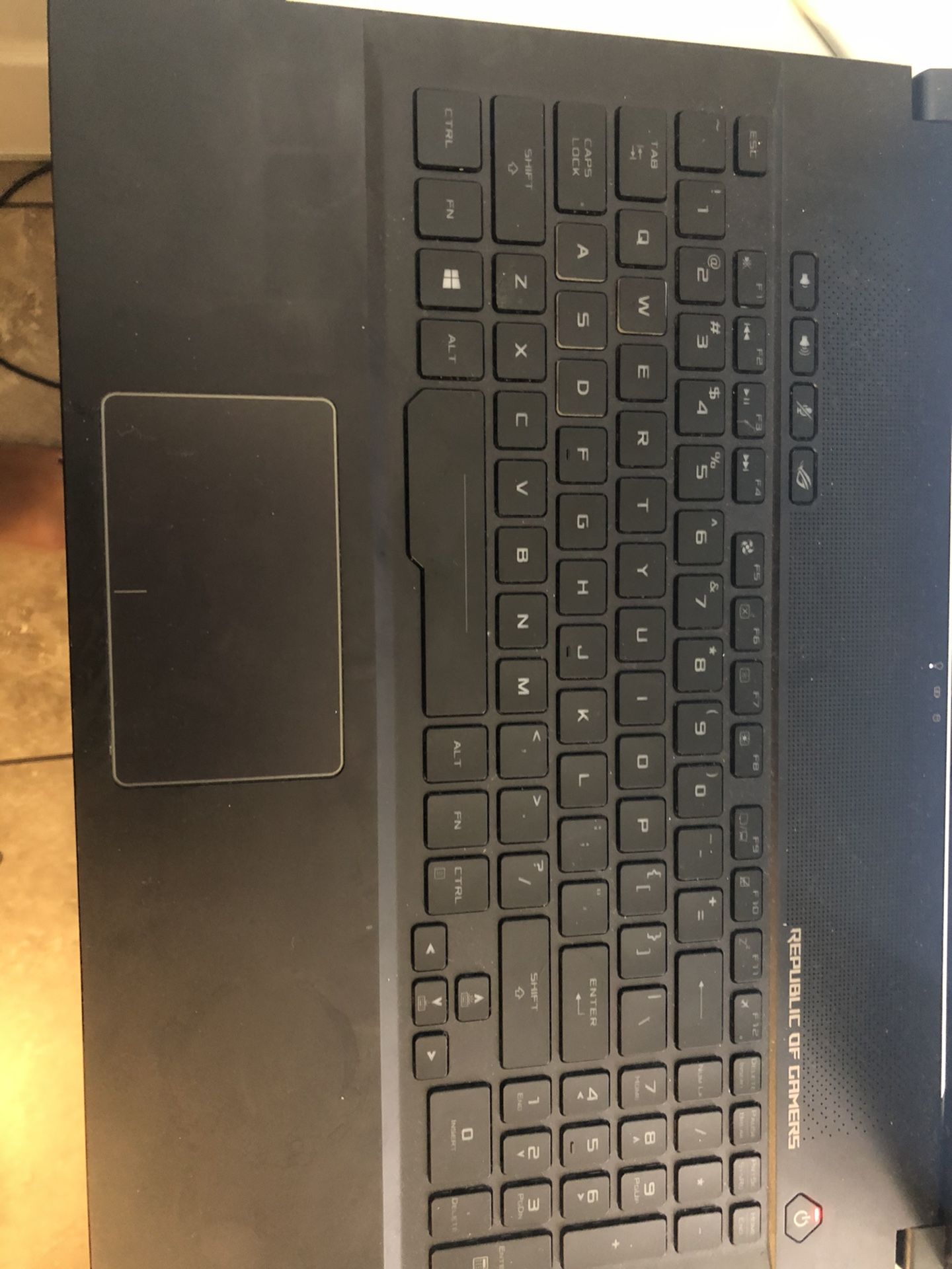 Asus ROG GU501GM Gaming Laptop