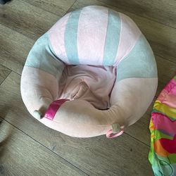 Infant sitting chair (silla para bebé)