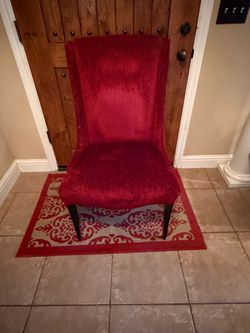 Pair of 2 Red chairs