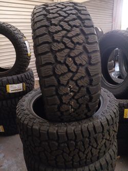 New Set of tires 33 12.50 22 LION SPORT XT