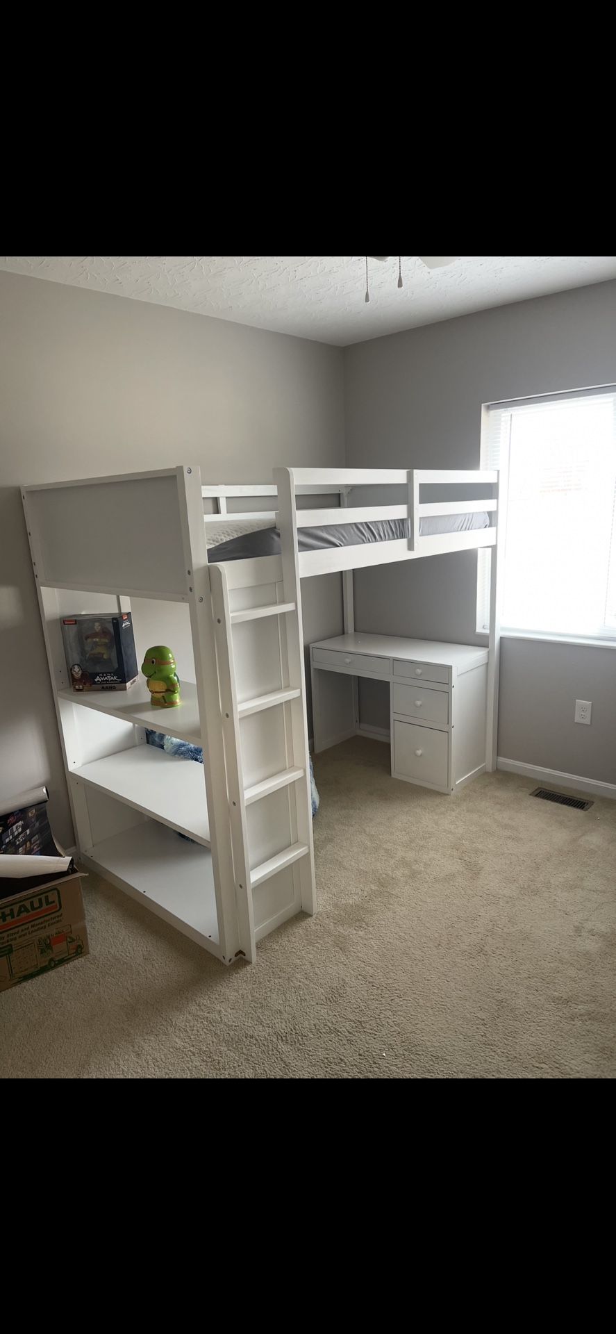 TWO Twin Beds