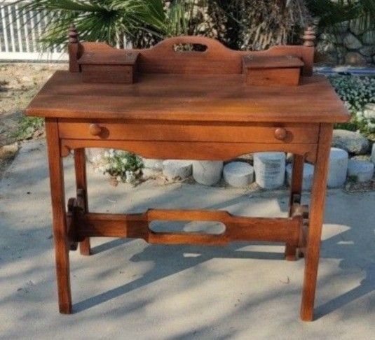 Antique Desk KROEHLER