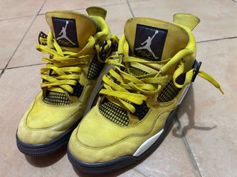 Jordan Retro 4 Lightning Tour