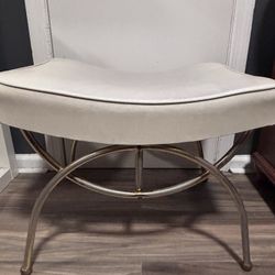Vintage // Cream & Gold Vanity Stool/Bench 