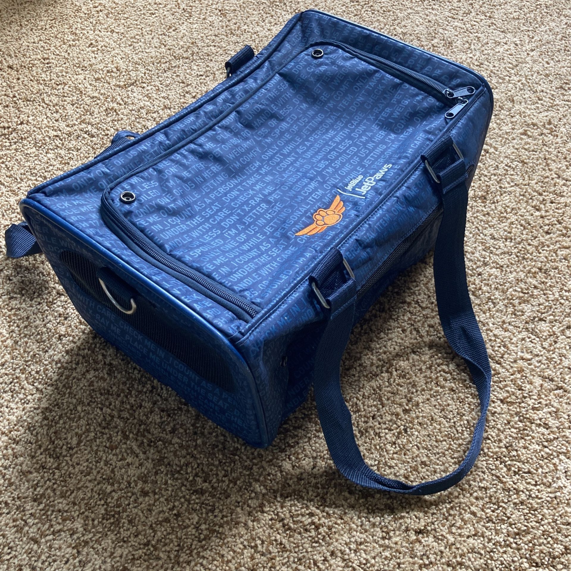 JetPaws Carrier For Dogs And Cats