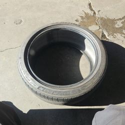 265/40/21 Michelin Tire 265 40 21