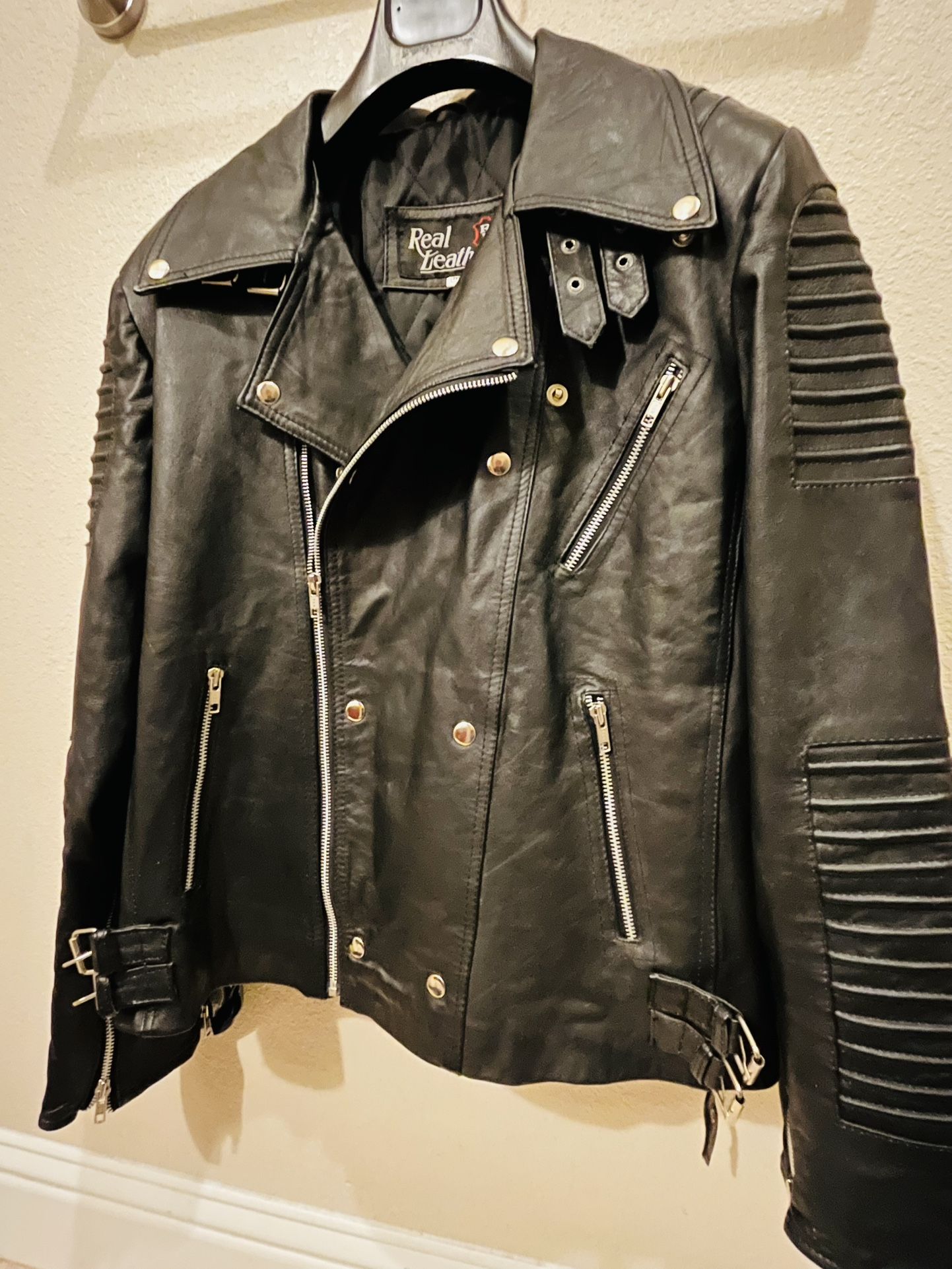 Men’s Genuine lambskin Leather Brando Jacket Medium NEW