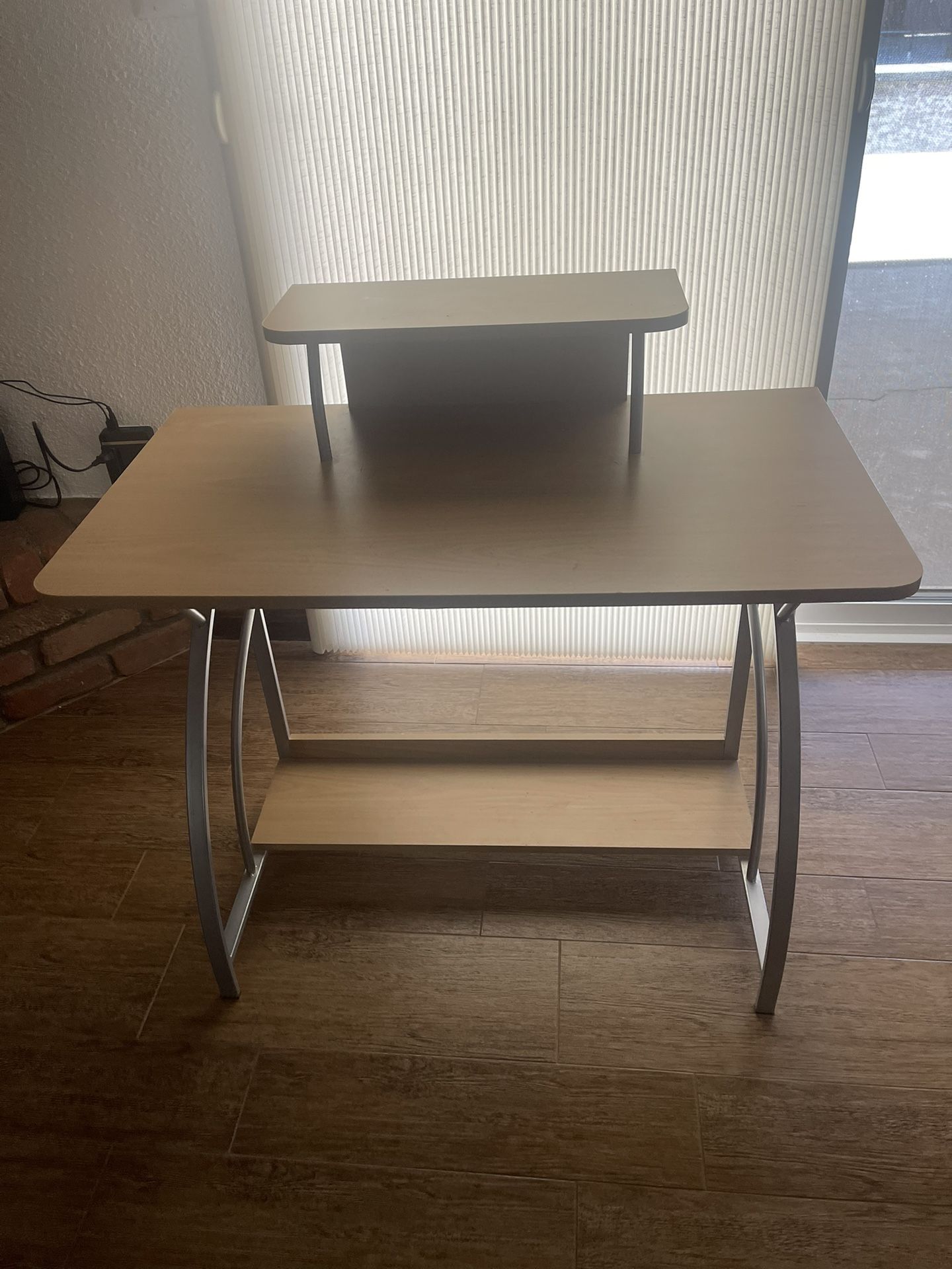 Desk Small For Student Bedroom