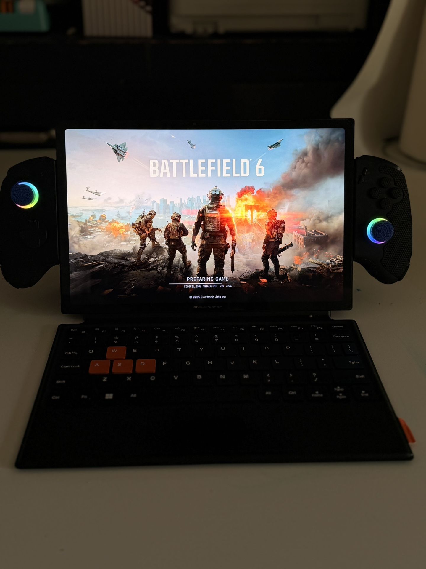 onexplayer x1 pro 8840u