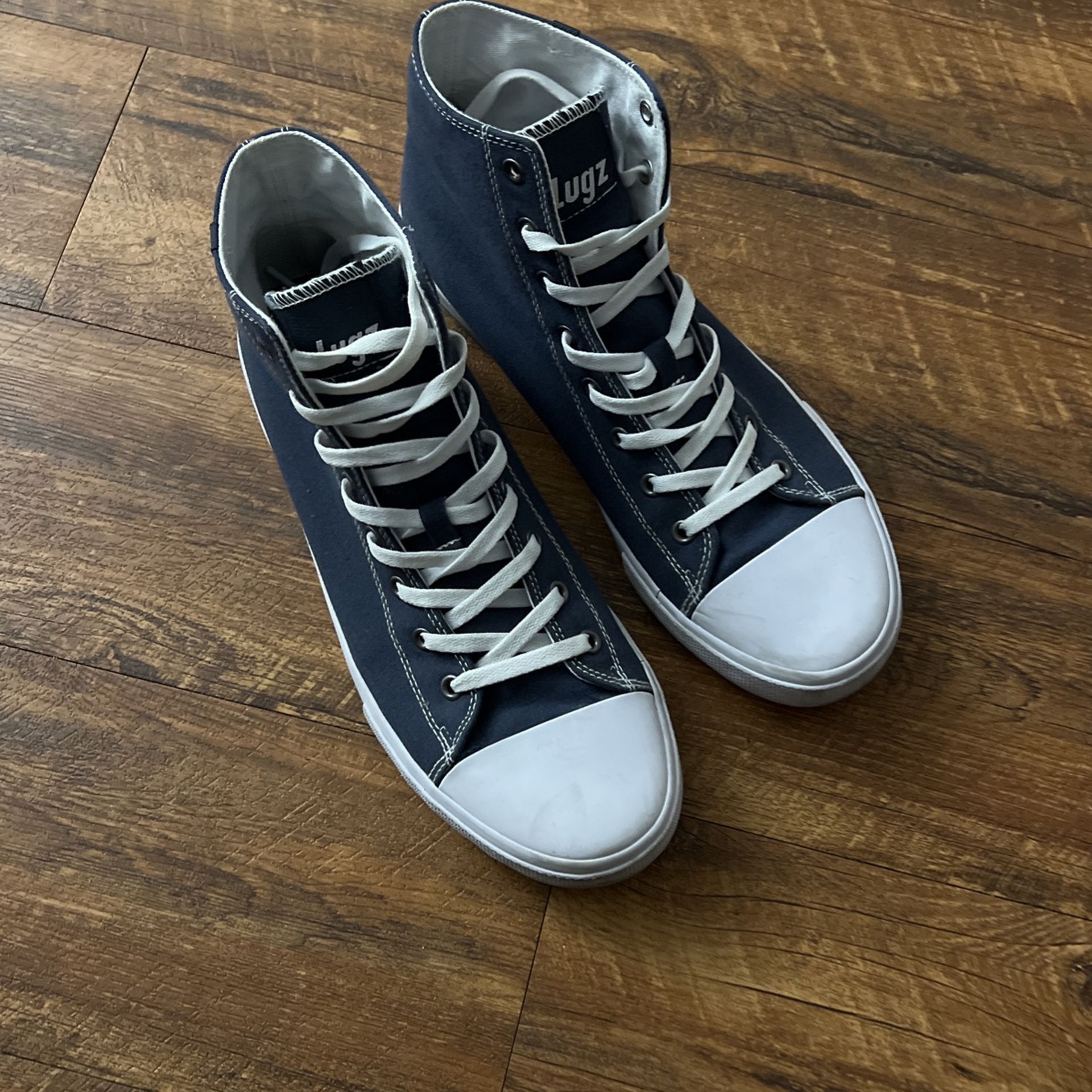 Blue Converse Size 11