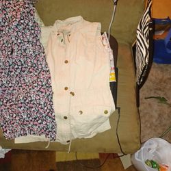 8 Summer Items For Misses Sz Med, 3 Stap Tops, Cargo Type Jacket Leggings,  Very Cute Open Midriff  Dress,and More For All