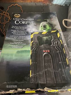 Halloween Cryo Chamber Corpse Animatronic