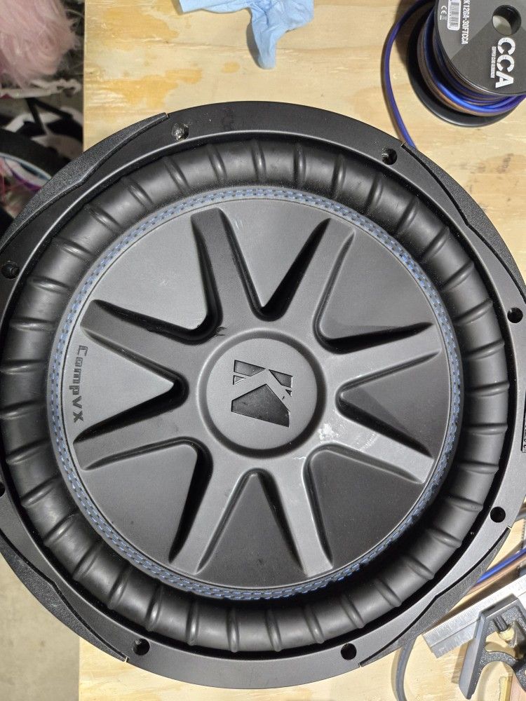 Kicker CompVX 12-inch 4-ohm Dvc
