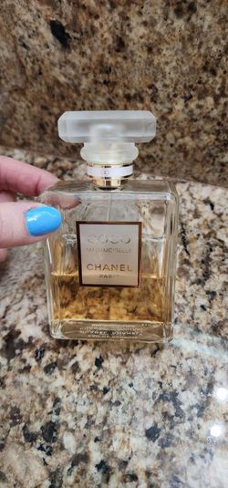 Coco Mademoiselle Chanel Paris 3.4 fl oz. Eau de perfume