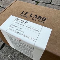 Santal 26 Classic Candle 8.6oz