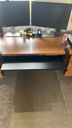 Keyboard tray removable