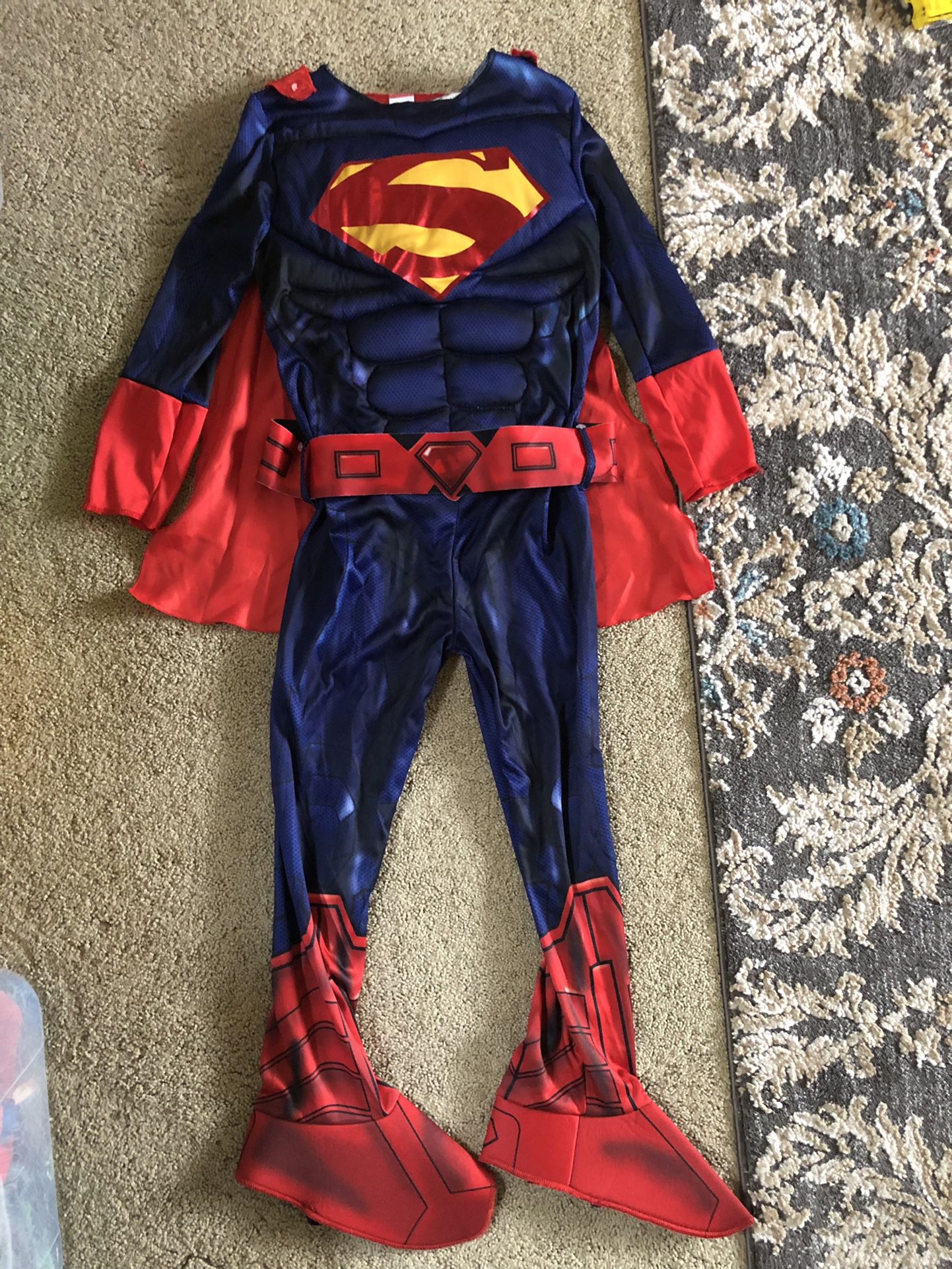NEW WOT Superman Halloween Costume With Detachable Cape