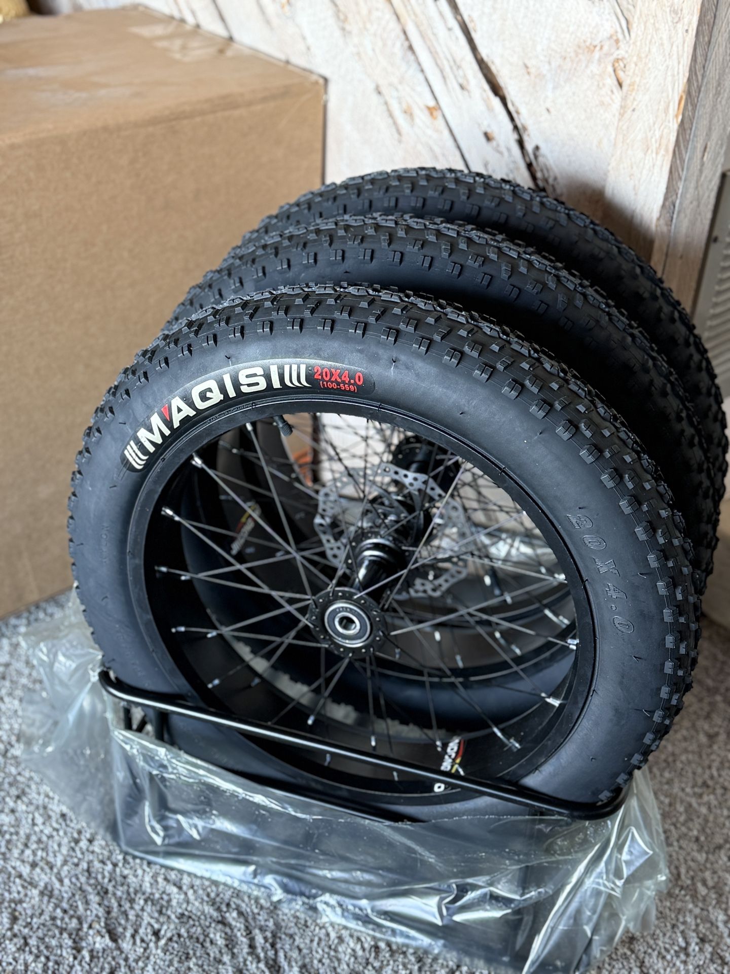 20” x 4” Maqisi Fat Tire-E-bike Tire | High-Performance | Electric Bike Tire (3 Tires)