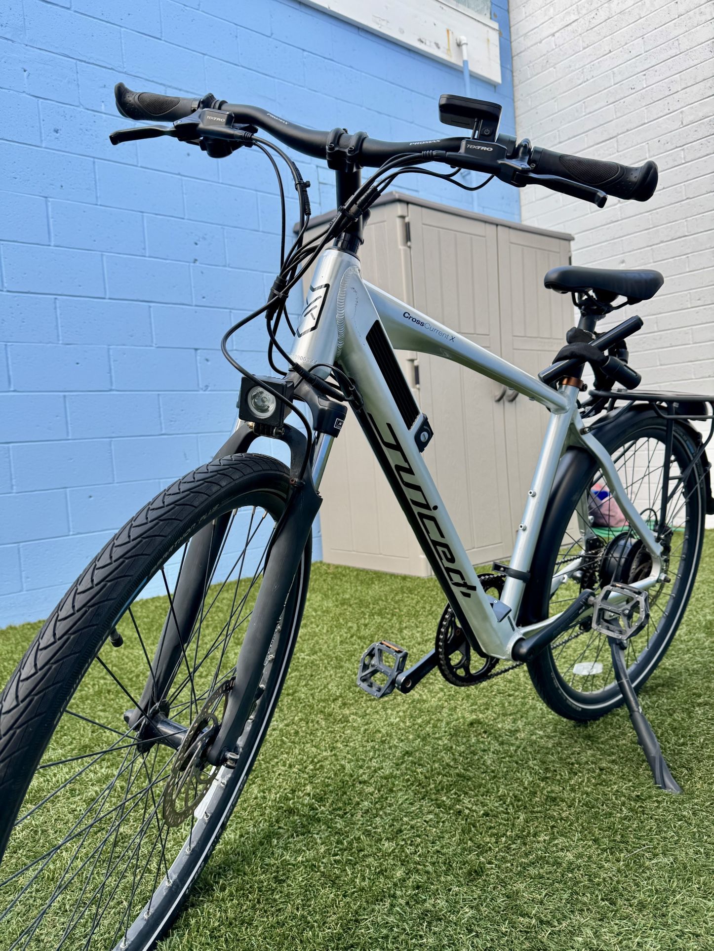 Juiced ELECTRIC BIKE