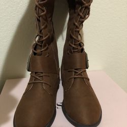 Brand New Boots For Women Size 8.5