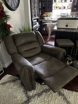 Recliner Chair