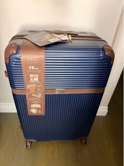 London Fog 29” Luggage