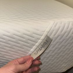 Tuft & Needle Bed Full Size Mattress 