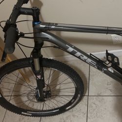 Trek Superfly