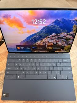Dell XPS 13 9340 13.4" 3K 120 Hz OLED Touchscreen, Ultra 7 155H 64GB RAM 1TB SSD
